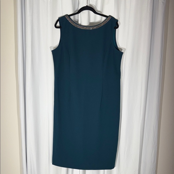 Maya Brooke Dresses & Skirts - Maya Brooke Embellished Neck Midi Sheath Dress Teal Women’s 18 Plus